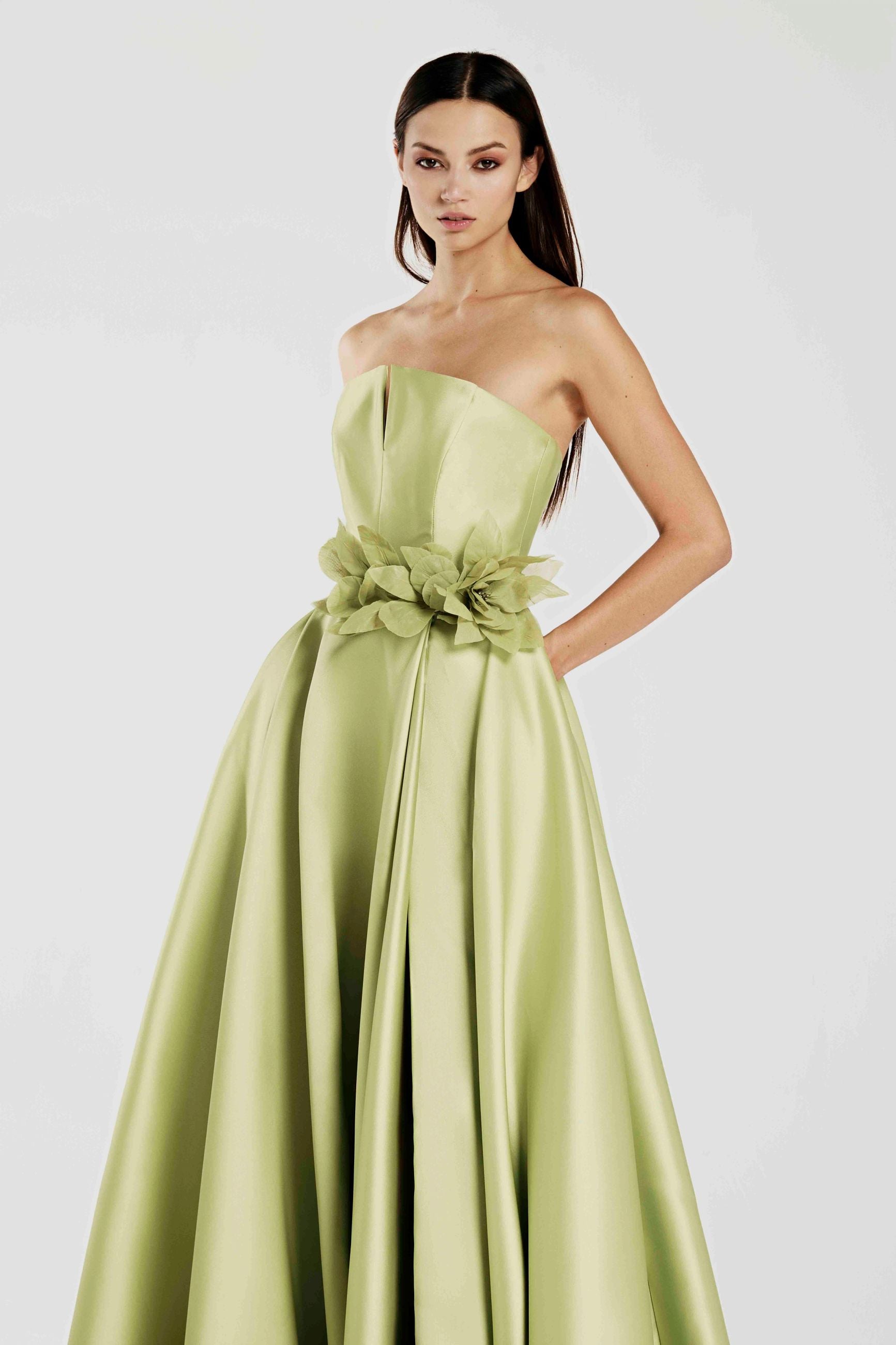 ABITO AMPIO BUSTIER