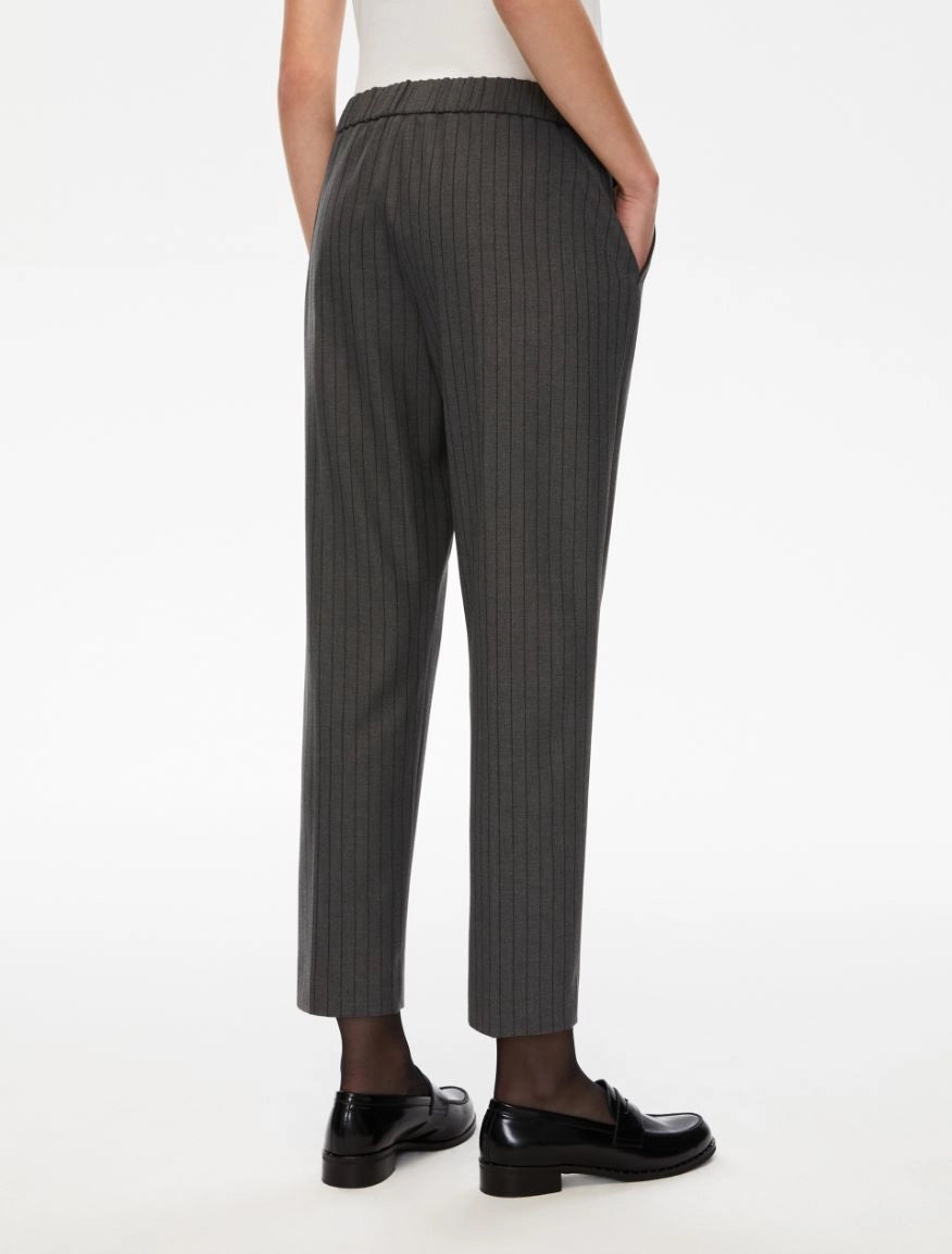 PANTALONE SEMIADERENTE