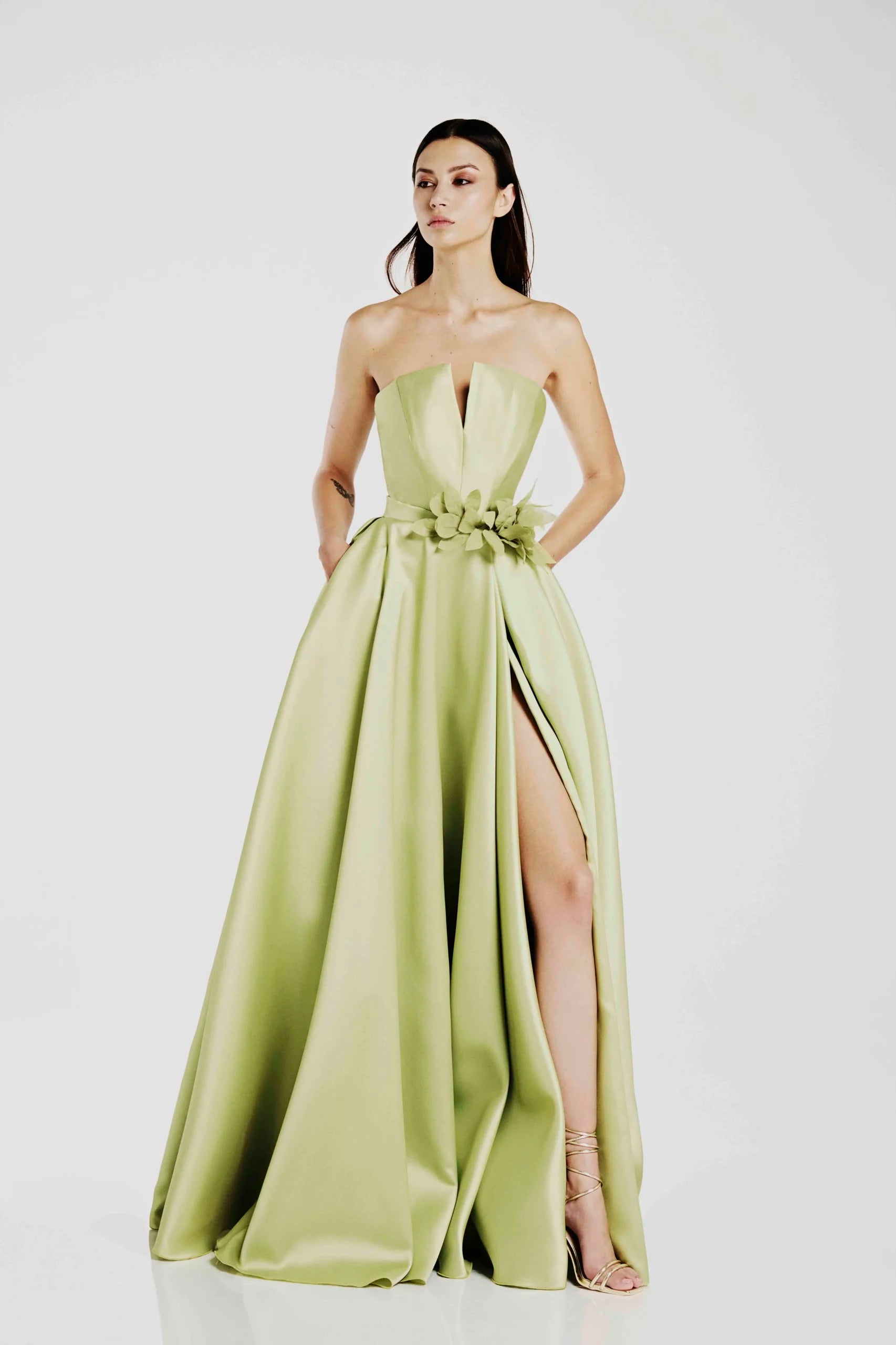 ABITO AMPIO BUSTIER