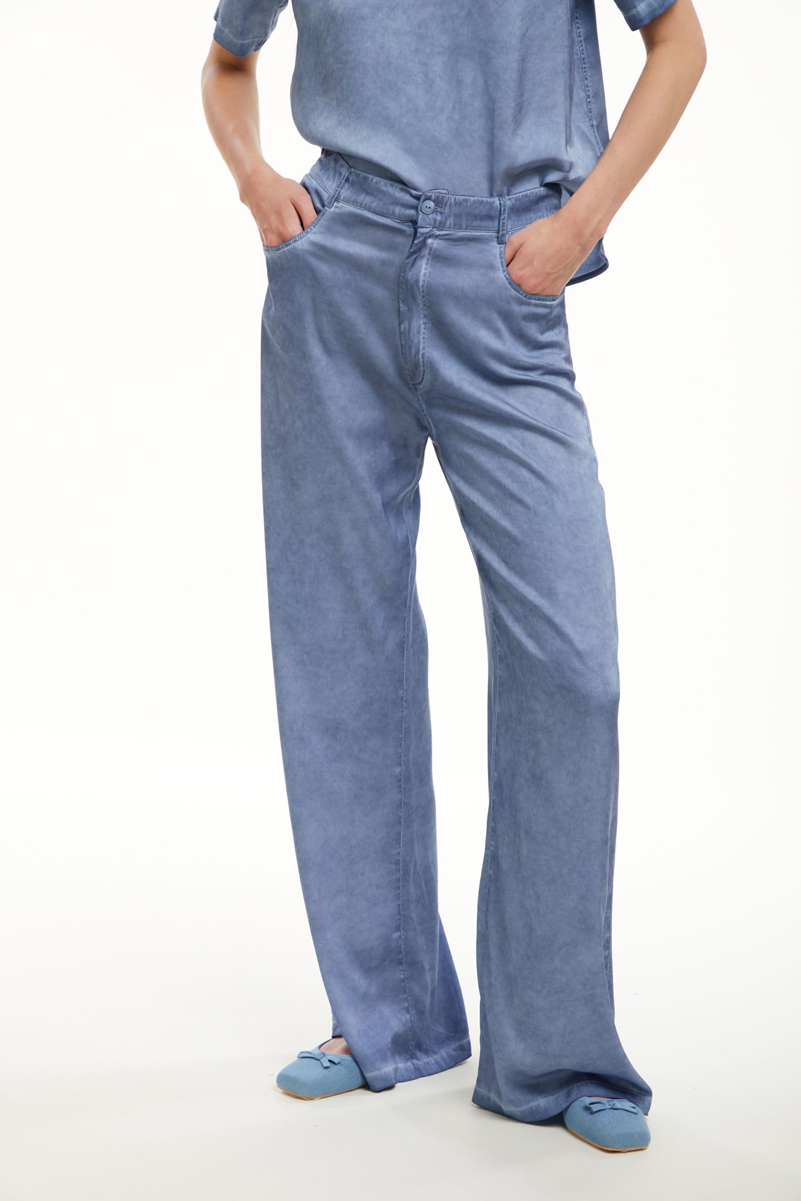 PANTALONE EFFETTO JEANS IN SETA